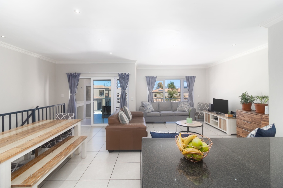 3 Bedroom Property for Sale in Protea Heights Western Cape